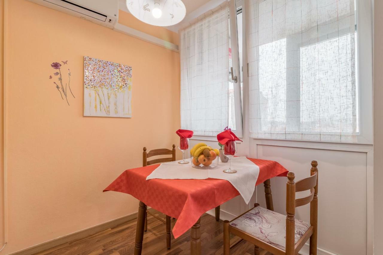 Cosy Apartment Zupanic Pula Luaran gambar